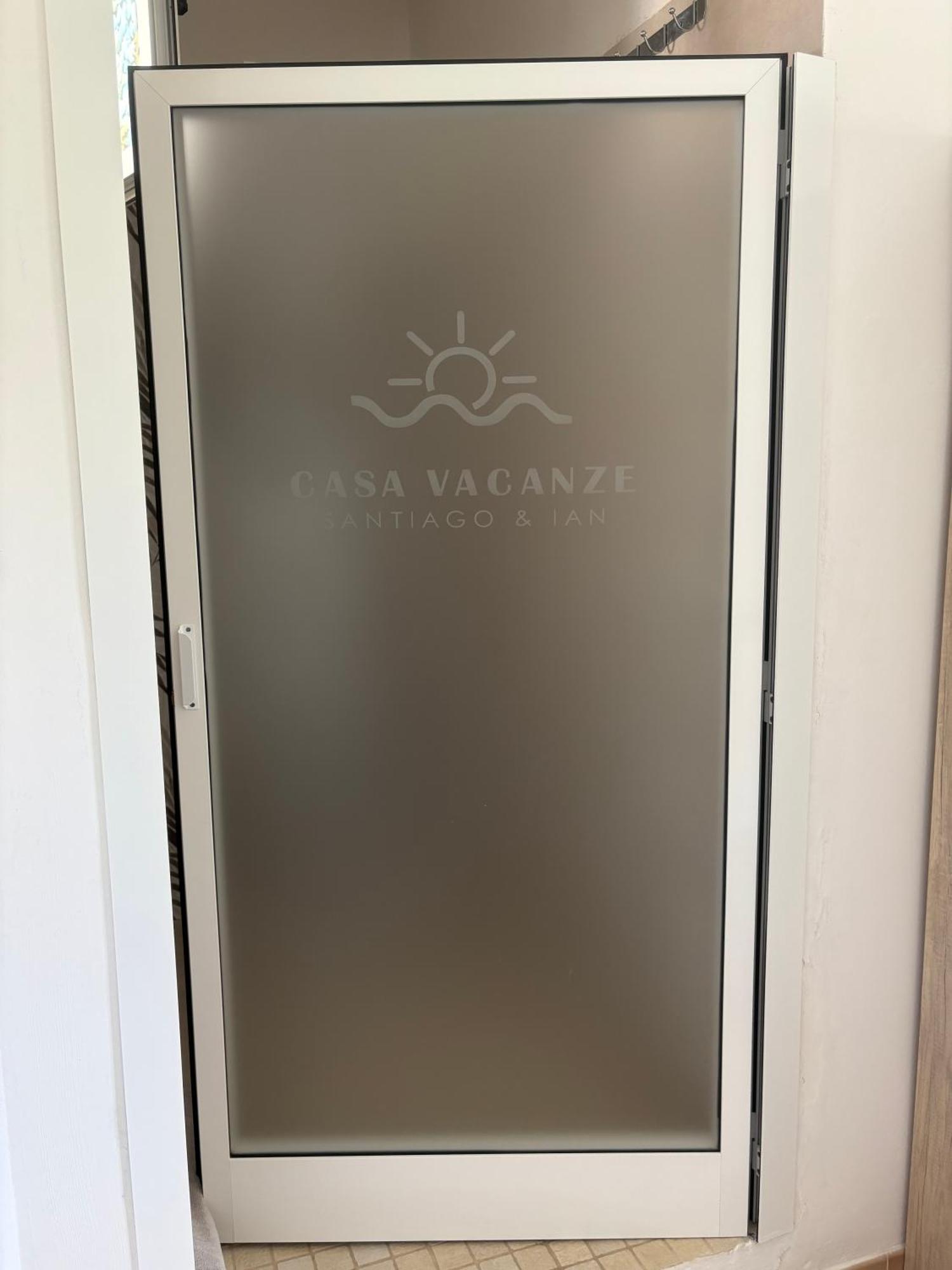 Casa Vacanze Santiago E Ian Maruggio Exteriör bild